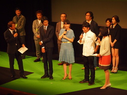 2011年グランプリ受賞作品「しあわせカモン」主演の鈴木砂羽さんと中村監督来尾！