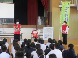 向東小学校での様子