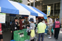 ごみゼロを目指す“きれいな祭事業”。皆さんご協力いただきありがとうございました。