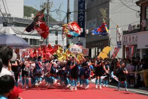 吉和小学校のええじゃん披露