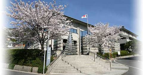 中央図書館